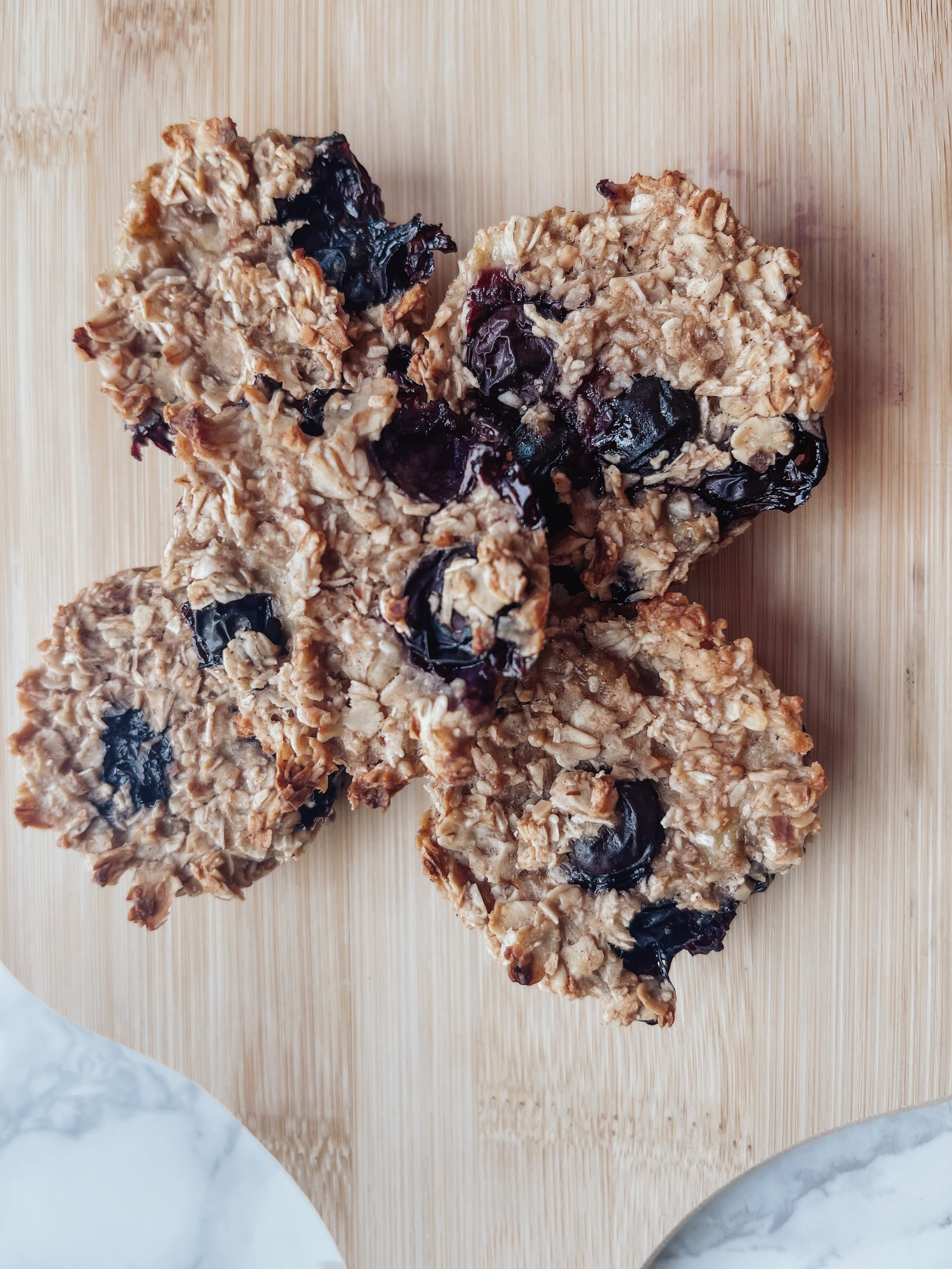 Blueberry Coconut Oatmeal Bites