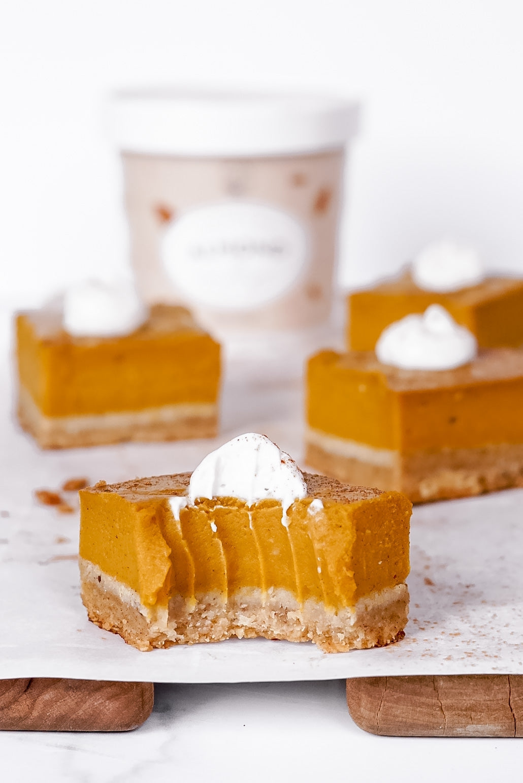 Vegan Pumpkin Pie Bars by @what.shes.cooking